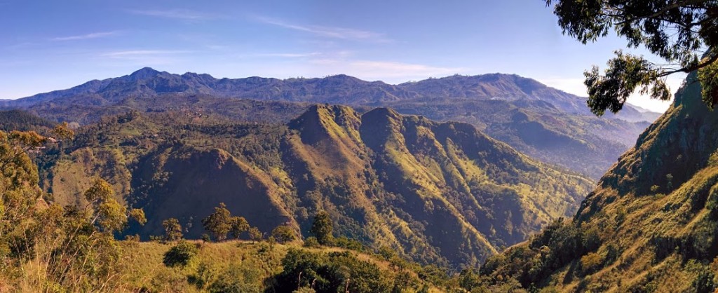 Hiking Ella Rock in Sri Lanka