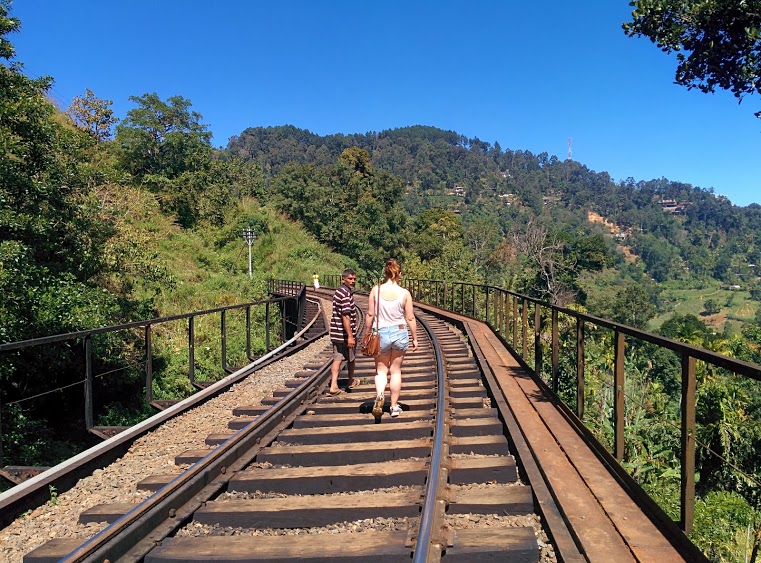 Hiking Ella Rock in Sri Lanka