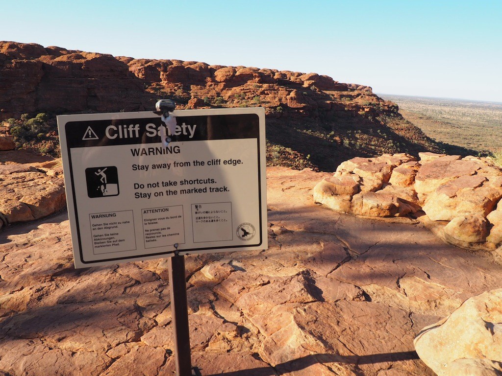 Tips For Hiking The Kings Canyon Rim Walk - Northern Territory, Australia