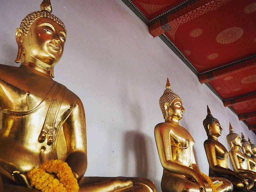 Wat Pho by night