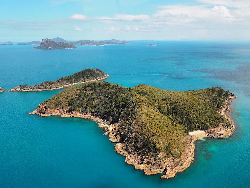 In pictures: Helicopter ride over the Great Barrier Reef & Whitsunday Islands