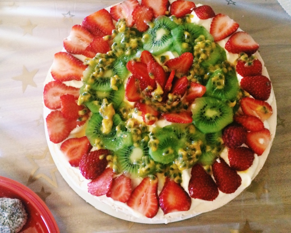 Gram's mouth-watering pavlova