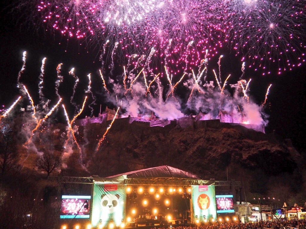 The midnight moment at Edinburgh's Hogmanay 2015/16 - so much WOW