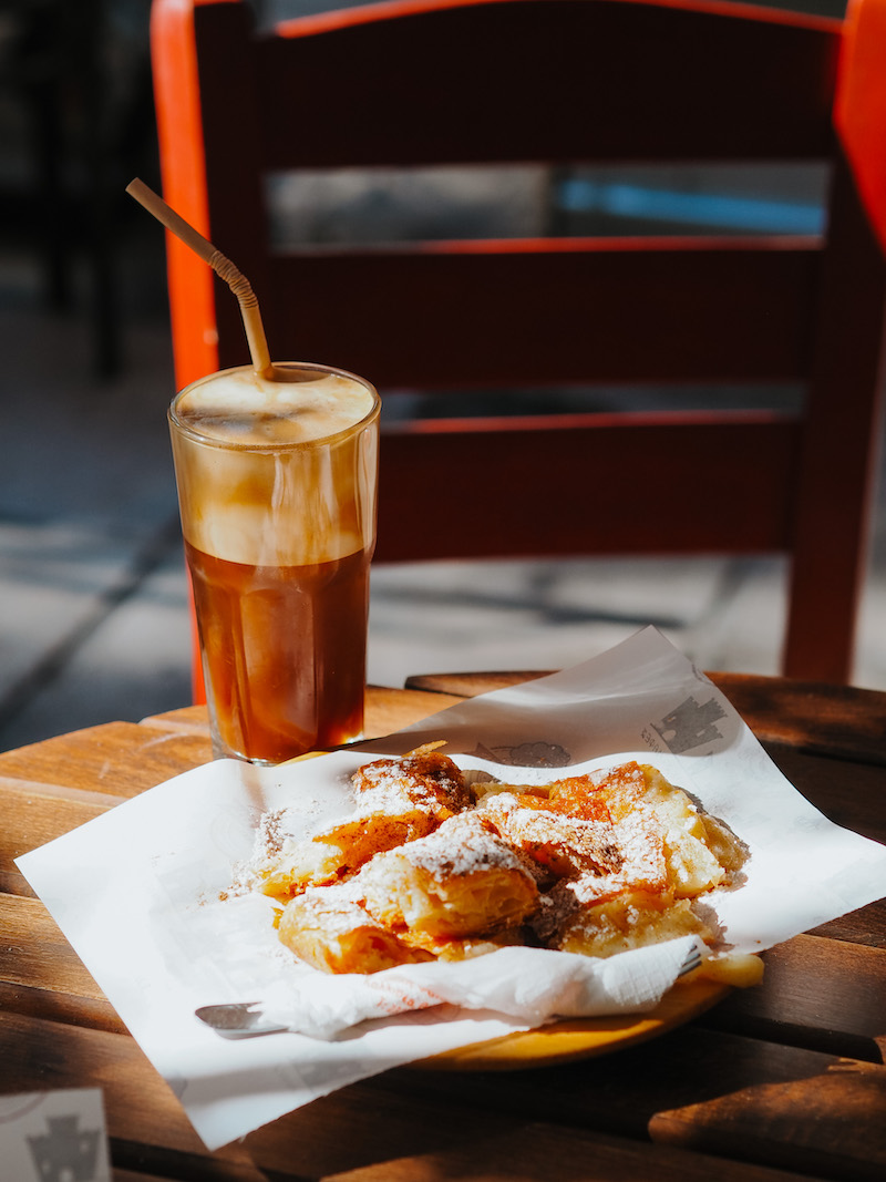 Best pastries in Thessaloniki - Bougatsa Bantis