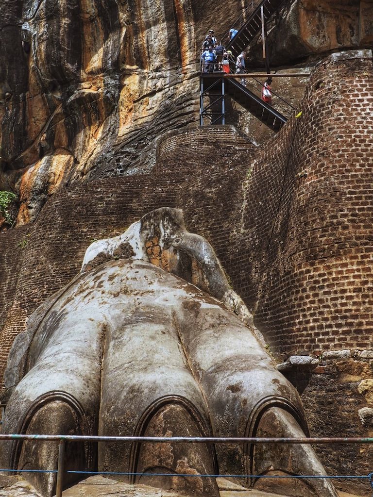 Tips For Climbing Sigiriya - The Lion Rock In Central Sri Lanka