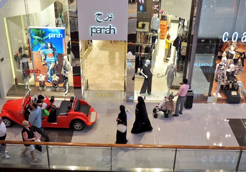 Dubai Mall taxis