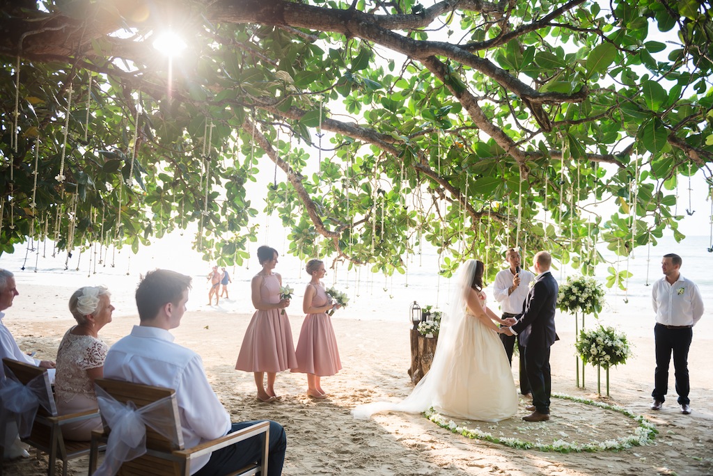 Girl Tweets World wedding at The Sarojin. Photo Credit: Darin Images