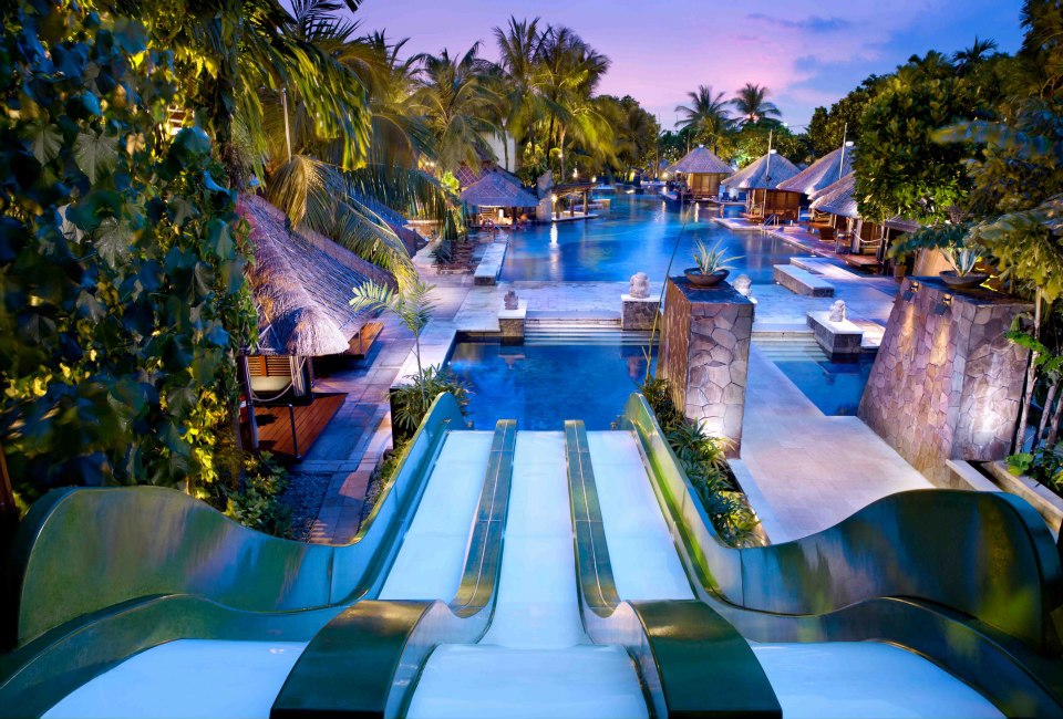 The Best Hotel Swimming Pools In Bali, Indonesia - Girl Tweets World