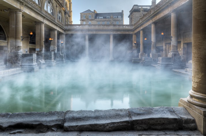 Roman Baths bu visitbath.co.uk